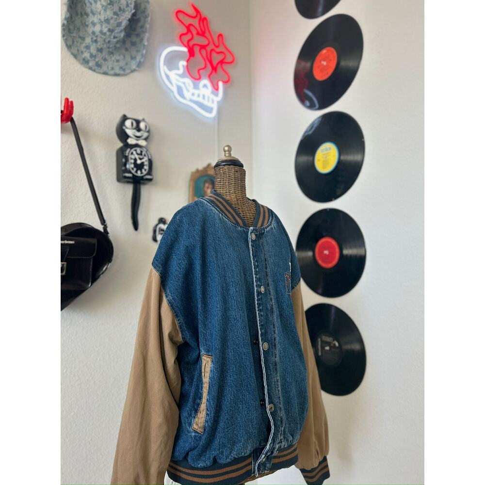 Vintage Bronco Billy’s Casino Denim Bomber Jacket (Size L)